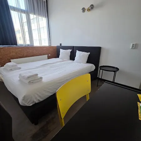 Young Learning Hotell