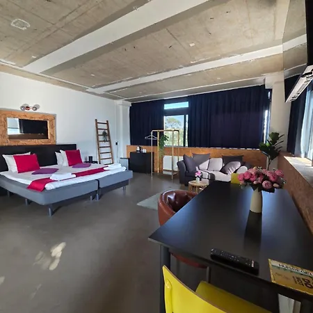Young Learning Hotell Rijswijk
