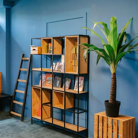 Young Learning Hotel
